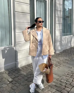 Katya kort trenchcoat - Beige