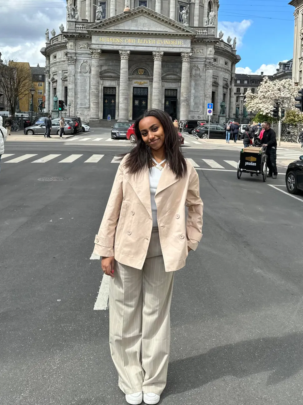Katya kort trenchcoat - Beige
