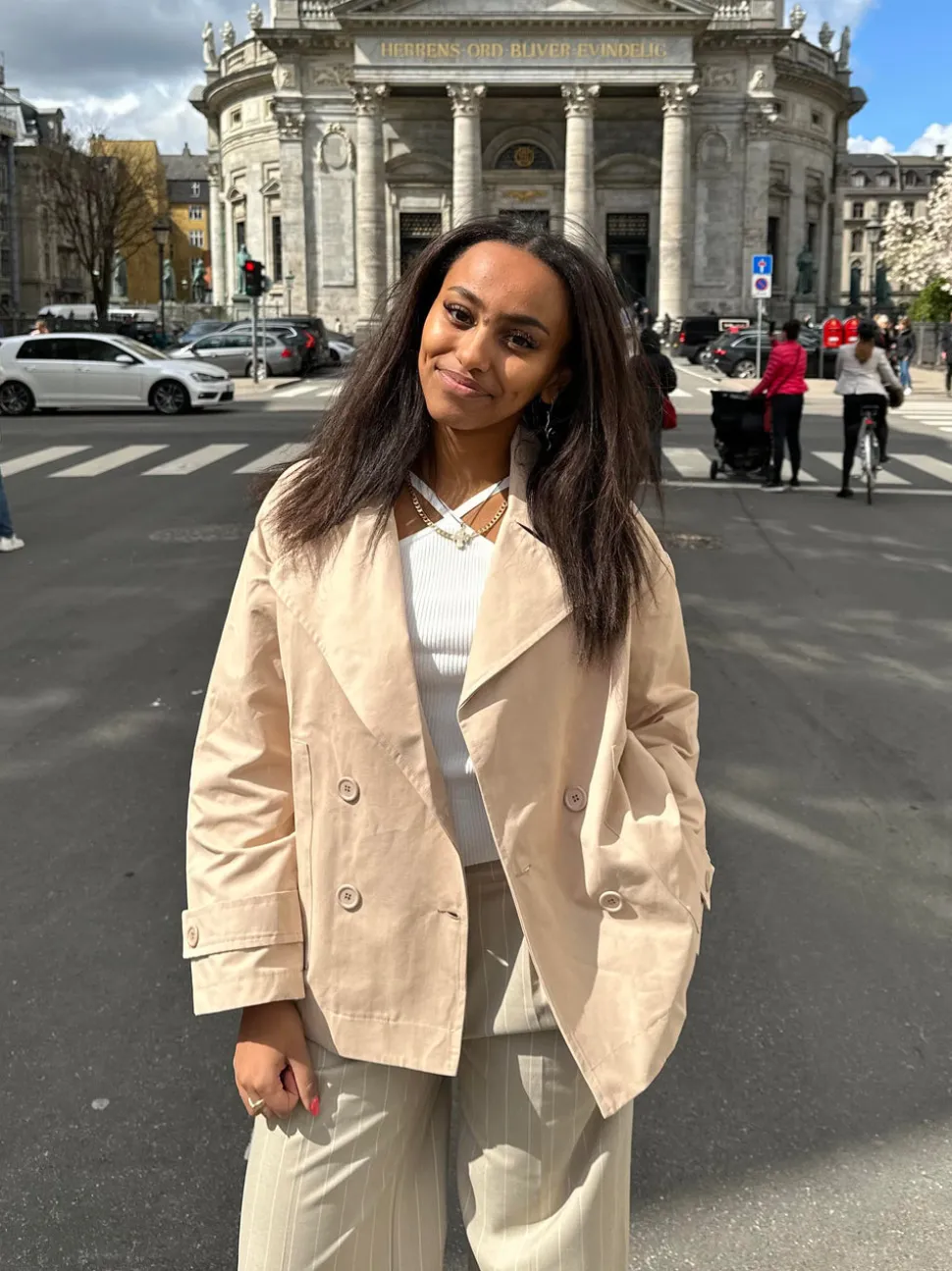 Katya kort trenchcoat - Beige