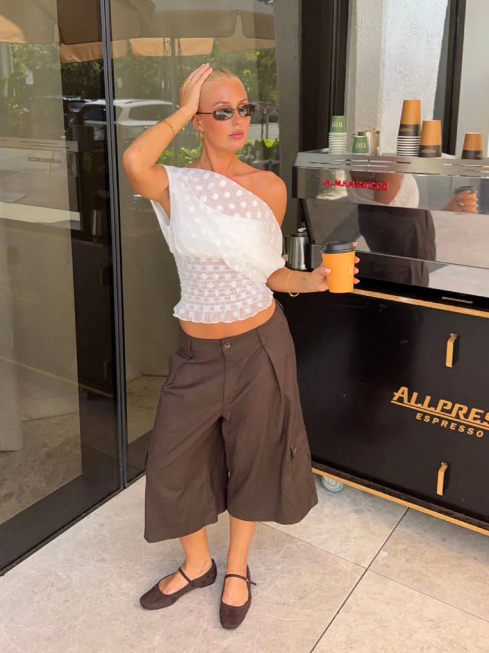 Kelsey bermudashorts med nålestriber - Brun