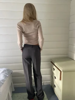 Kienna lavtaljede suitbukser - Grå
