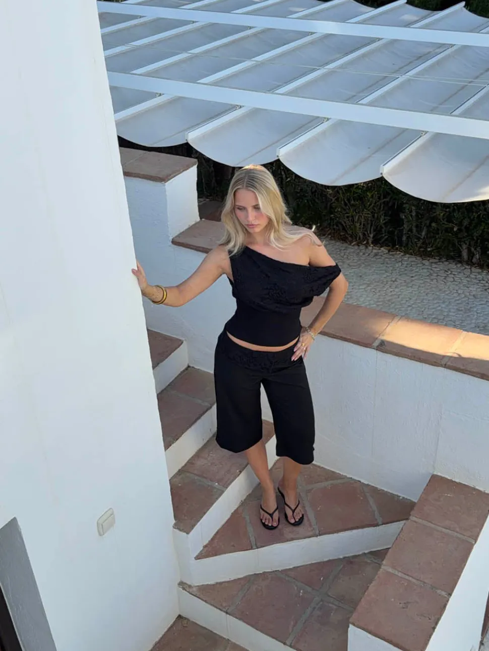 Kimmie top med blonder - Sort