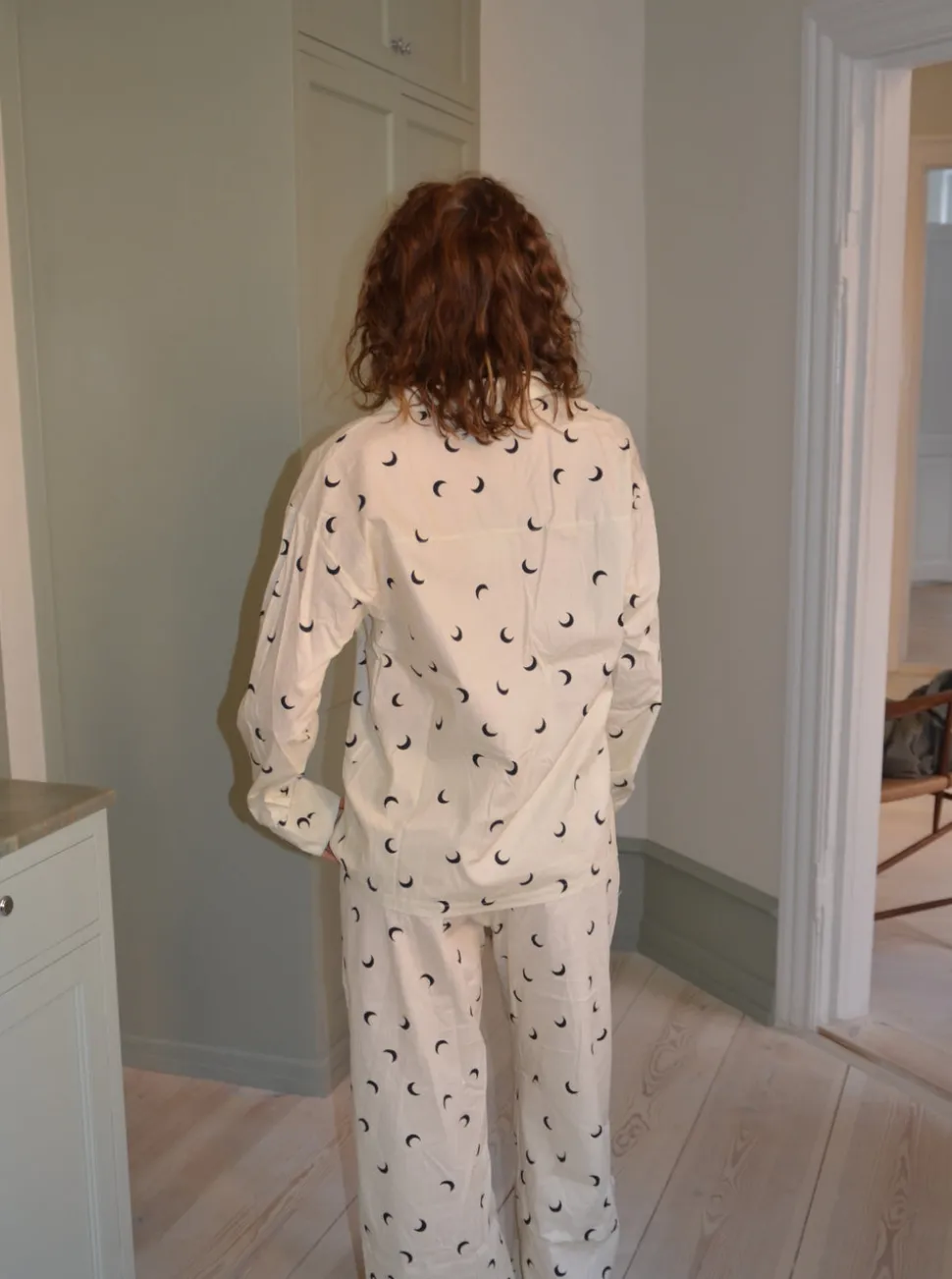 Kyla pyjamasskjorte med halvmåner - Beige