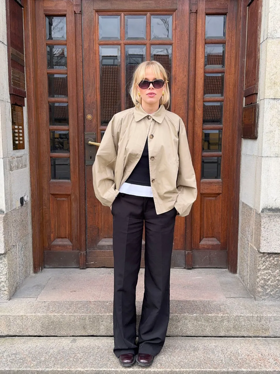 Lenaya jakke med denimryg - Beige