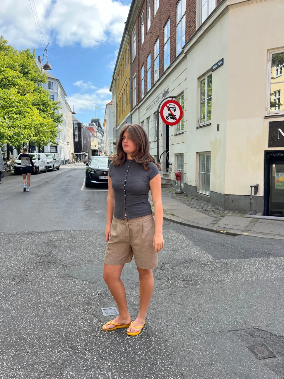 Leonie top med knapper - Grå