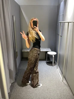 Leopard jeans