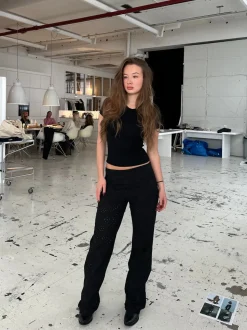 Lilia bukser i broderie anglaise - Sort
