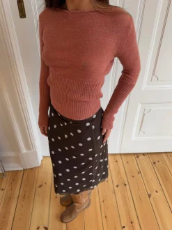 Lova figursyet striktrøje - Rosa