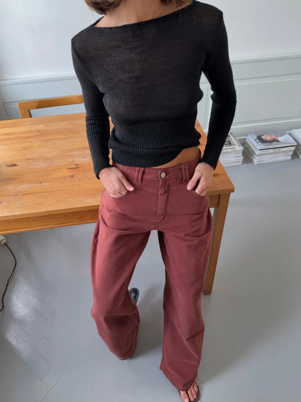 Lova figursyet striktrøje - Sort