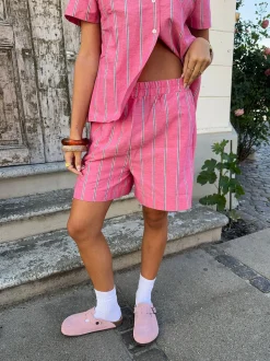 Lula shorts med striber - Pink/hvid/sort
