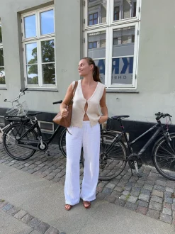 Mathilde Ravn bukser med småt broderi - Hvid
