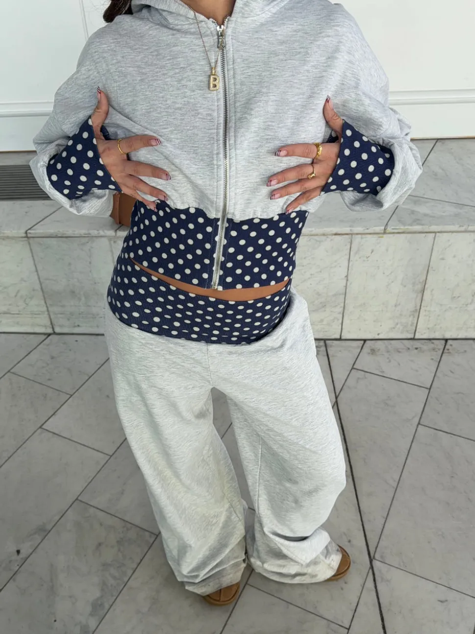 May sweatpants med polkaprikker - Grå/navy/hvid