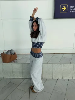 May sweatpants med polkaprikker - Grå/navy/hvid