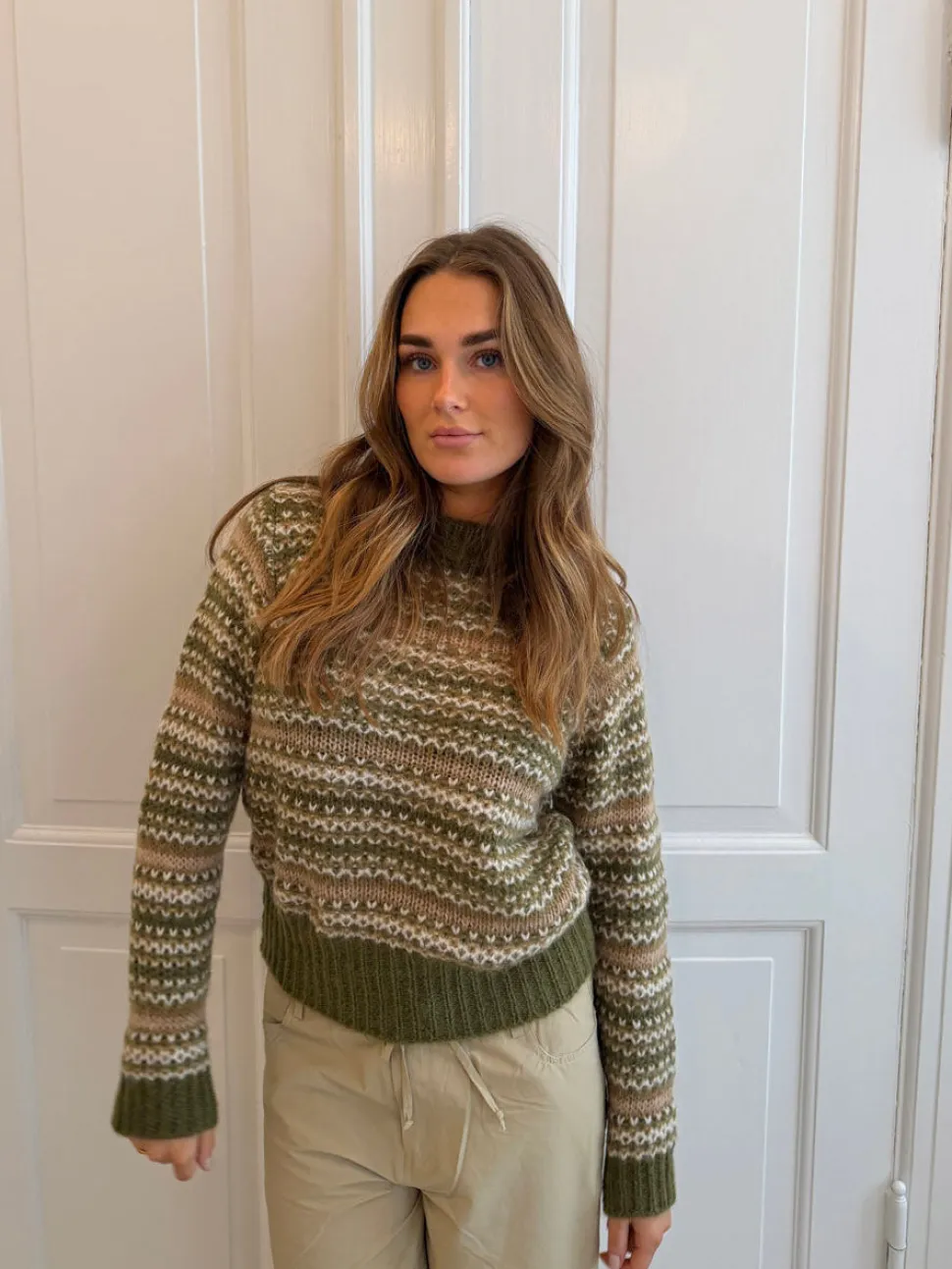 Melia striktrøje med striber - Grøn/beige