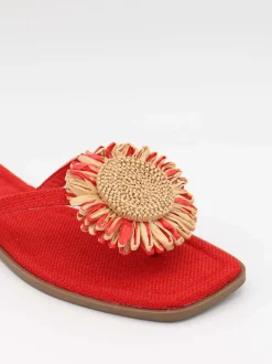 Minna sandaler med blomsterdetalje - Orange/guld