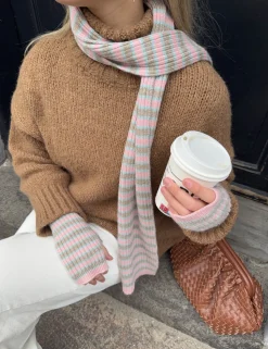 Mio sæt handsker og tørklæde - Lyserød/grå/blå