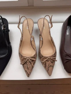 Mojsa mules med slangskind - Beige
