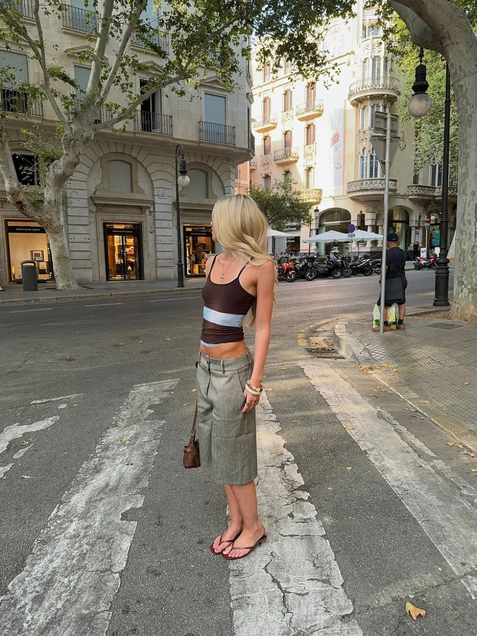 Nayaly bermudashorts - Kaki