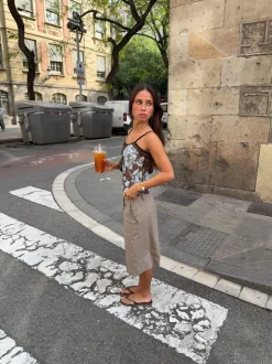 Nayaly bermudashorts med striber - Beige