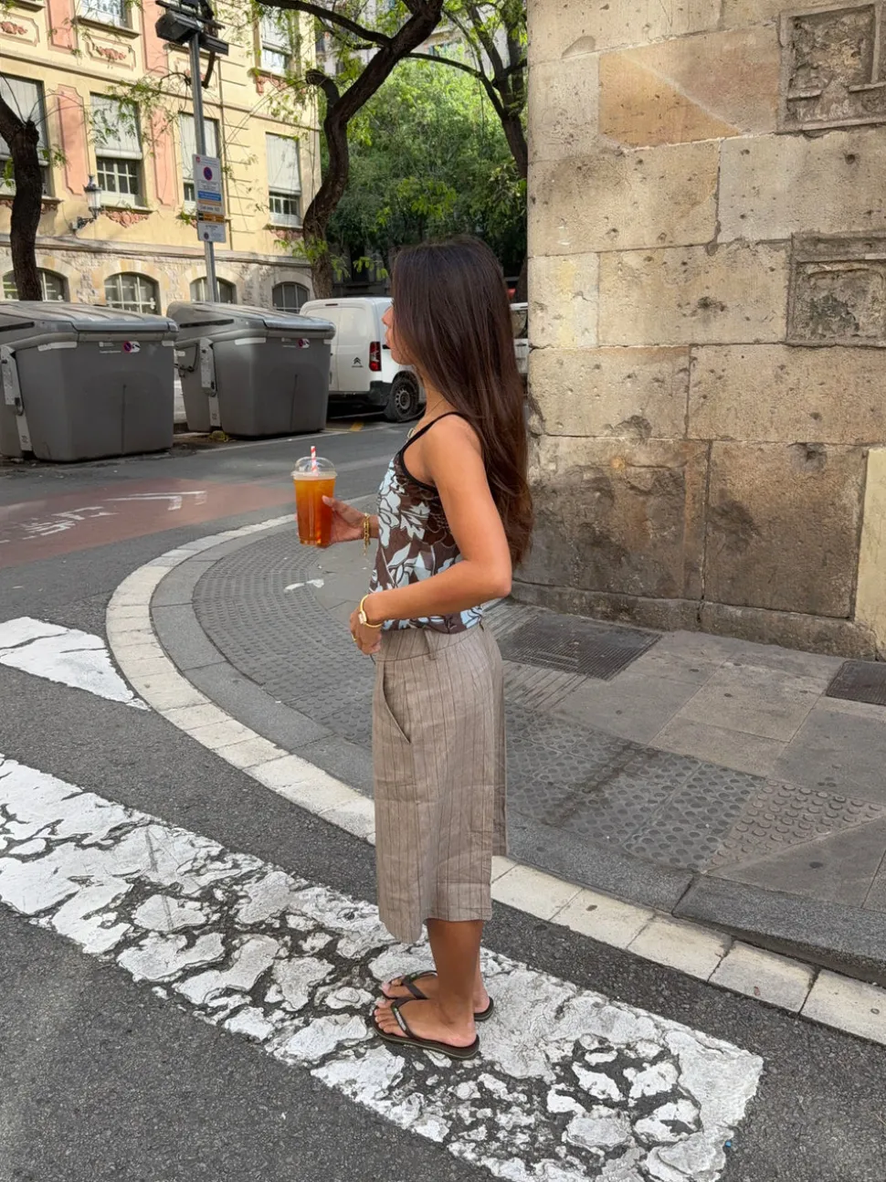 Nayaly bermudashorts med striber - Beige
