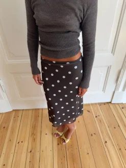 Nielsine mesh nederdel med polkaprikker - Brun/hvid