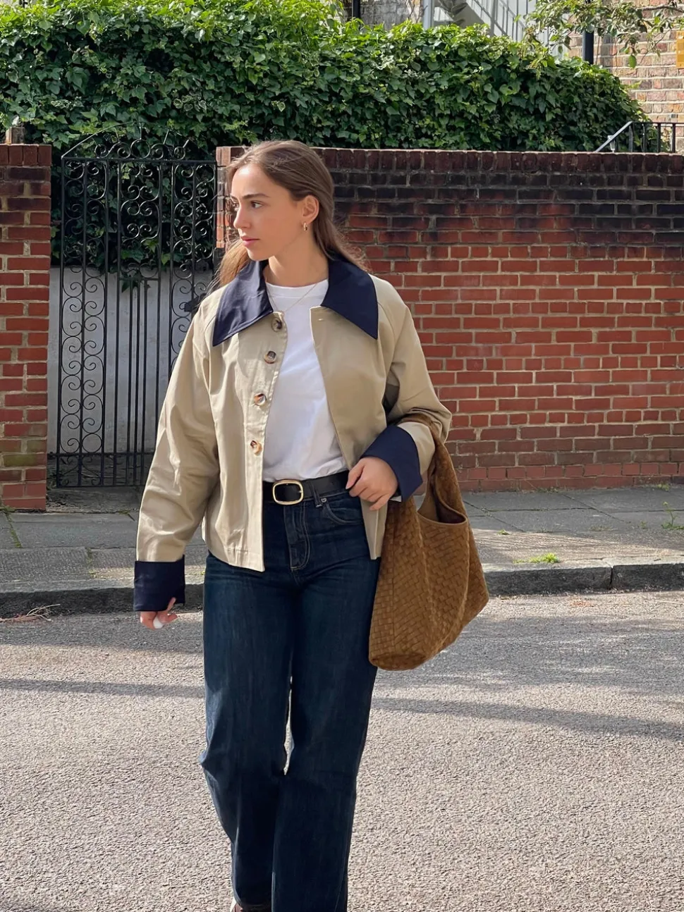 Noami kort jakke med krave - Beige/navy