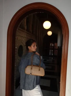 Noella håndtaske med mønster - Beige