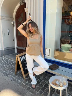 Noor top i hørblanding - Mørk beige