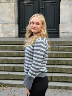 Paulina striktrøje - Lysegrå/mørkegrå