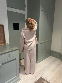 Pinja pyjamas sæt - Beige/rød