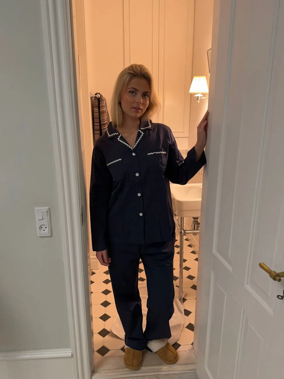 Pinja pyjamas sæt - Navy/hvid
