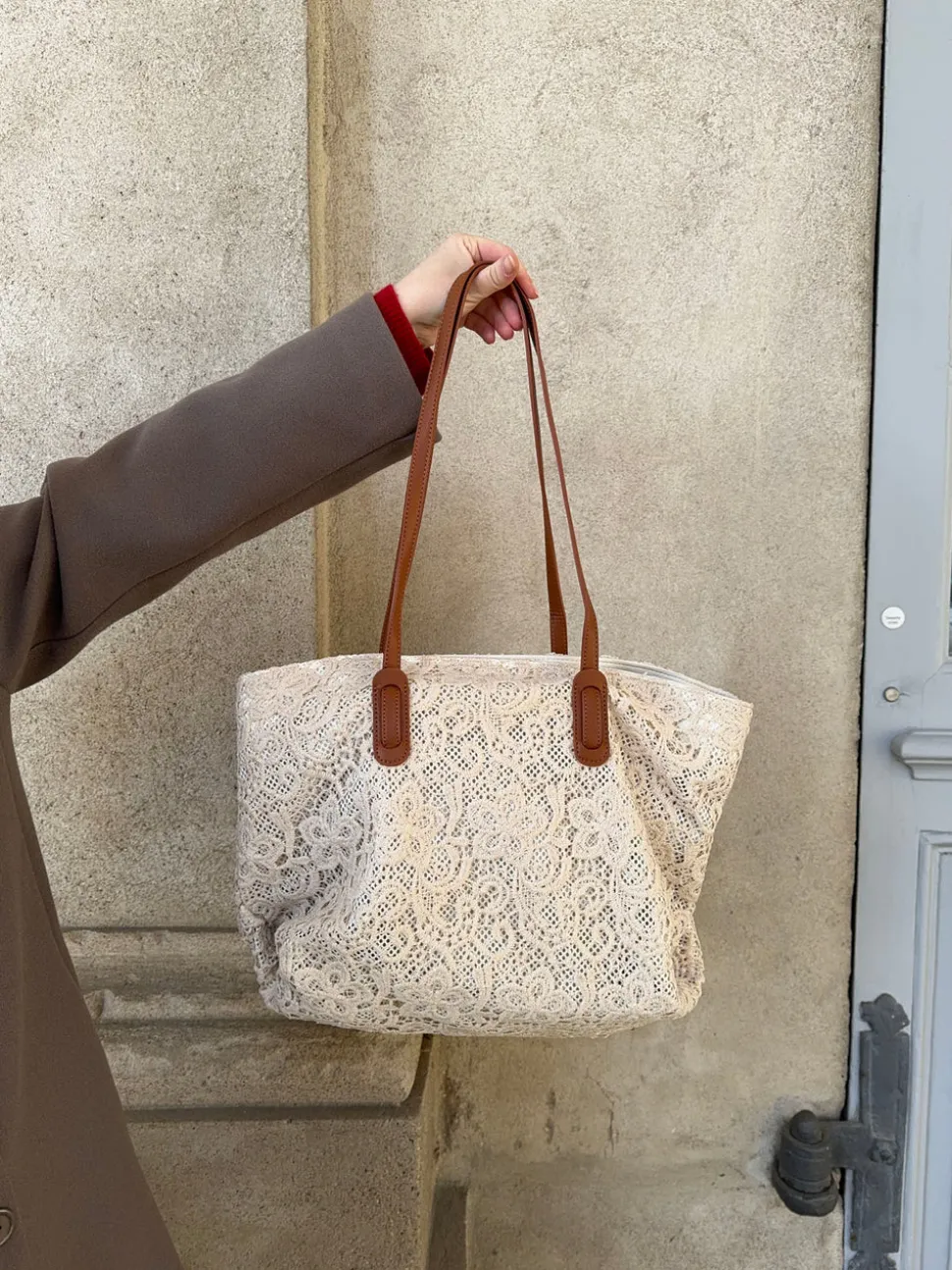 Porto Alegre skuldertaske med blonde - Beige