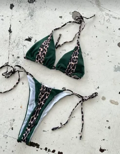 Raquel bikini