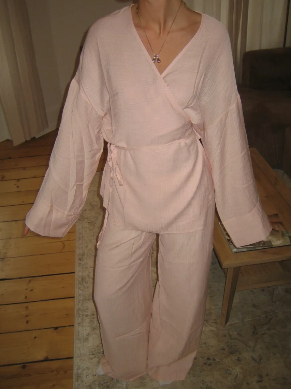 Rikki bluse med bindebånd - Lys rosa