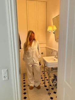 Sabine satin pyjamasbukser - Lyseblå