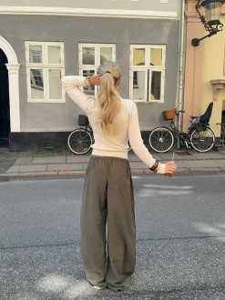 Samantha bukser med stribe detaljer - Kaki