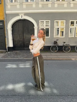 Samantha bukser med stribe detaljer - Kaki