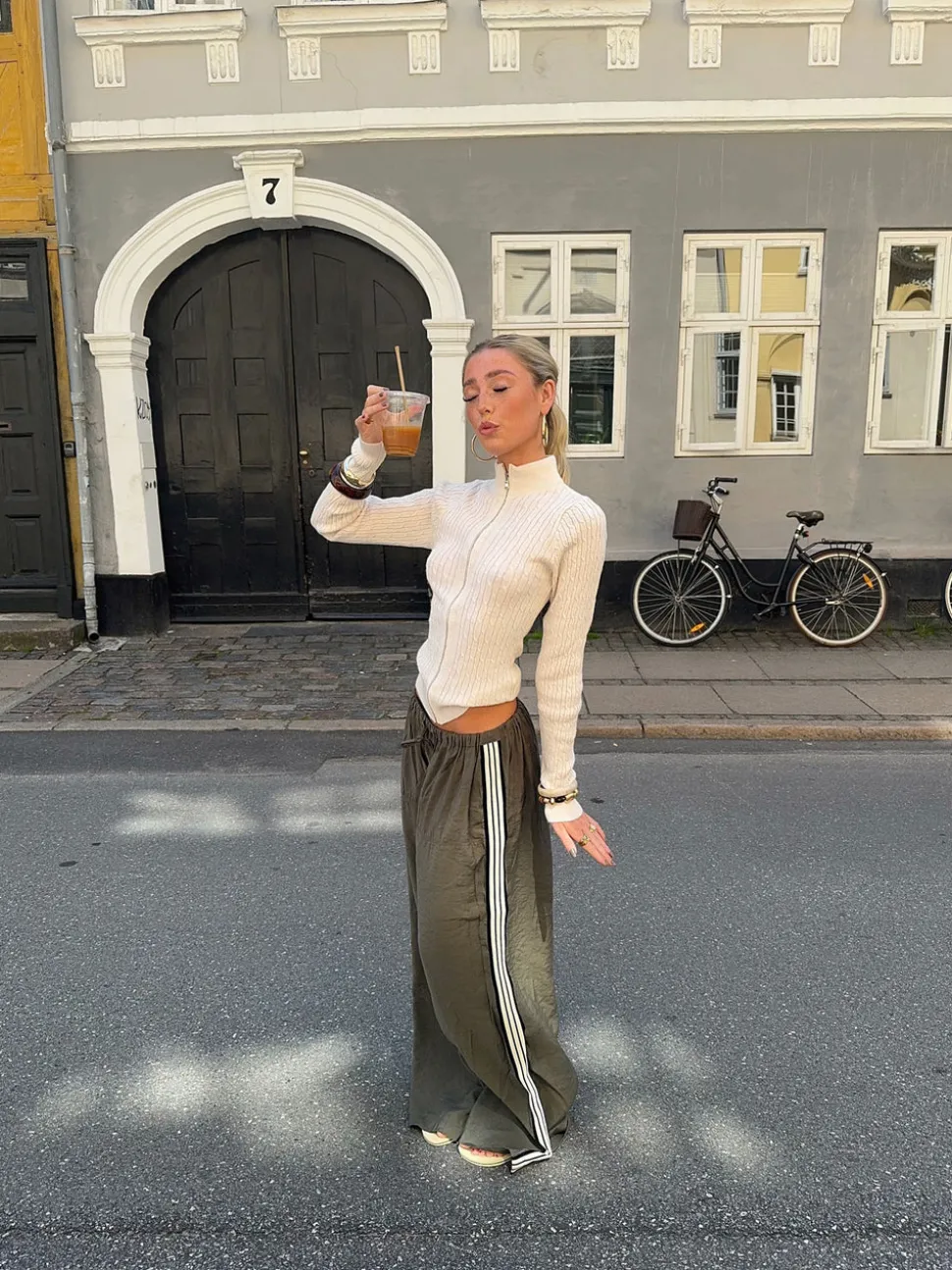 Samantha bukser med stribe detaljer - Kaki
