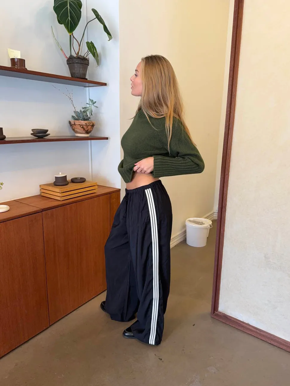 Samantha bukser med stribe detaljer - Sort/hvid