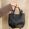 Santiago mini skuldertaske - Sort