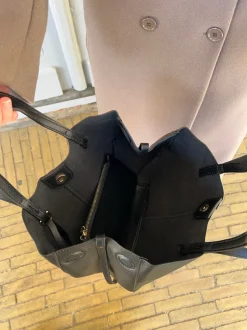 Santiago mini skuldertaske - Sort