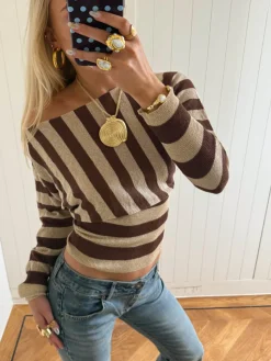 Scandivv tætsiddende bluse med glitter - Brun/guld