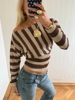 Scandivv tætsiddende bluse med glitter - Brun/guld