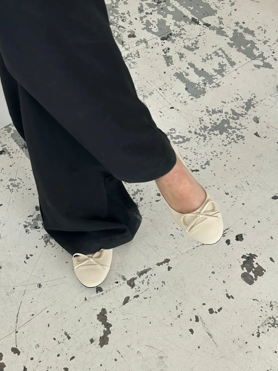 Segovia ballerina sko med sløjfe - Off white