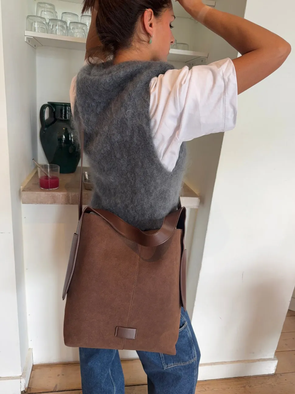 Sile skuldertaske med sidelommer - Brun