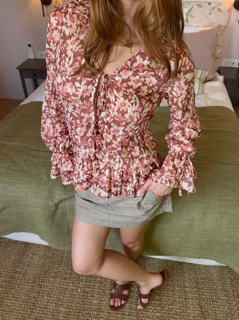 Silina bluse med blomster - Lyserød/brun