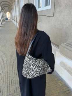 Singapore taske - Leopard