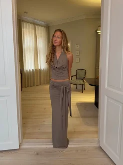 Stella maxinederdel med bindebånd - Taupe