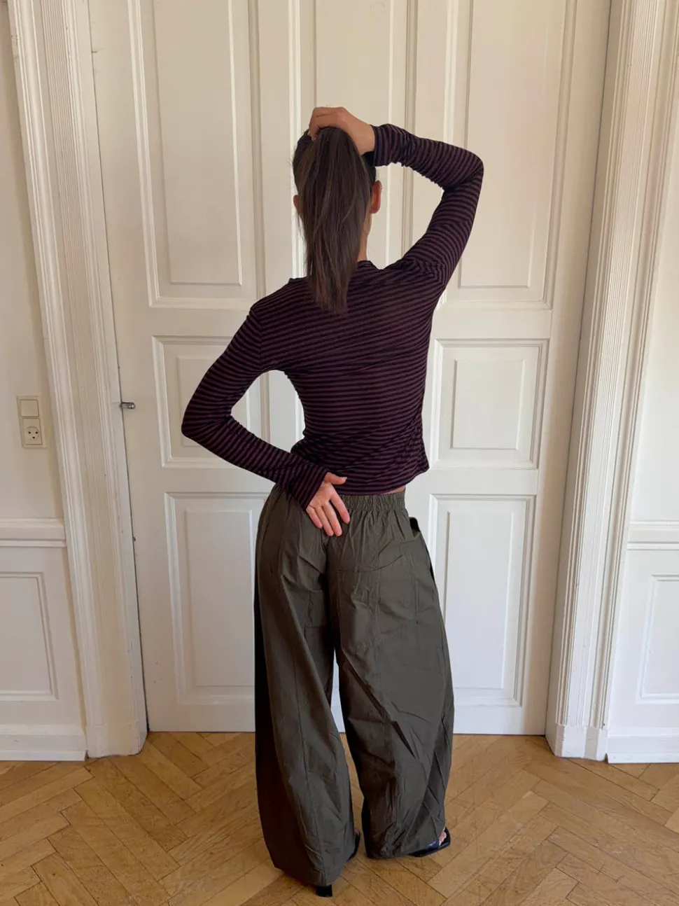 Suzy bluse med striber - Bordeaux og sort