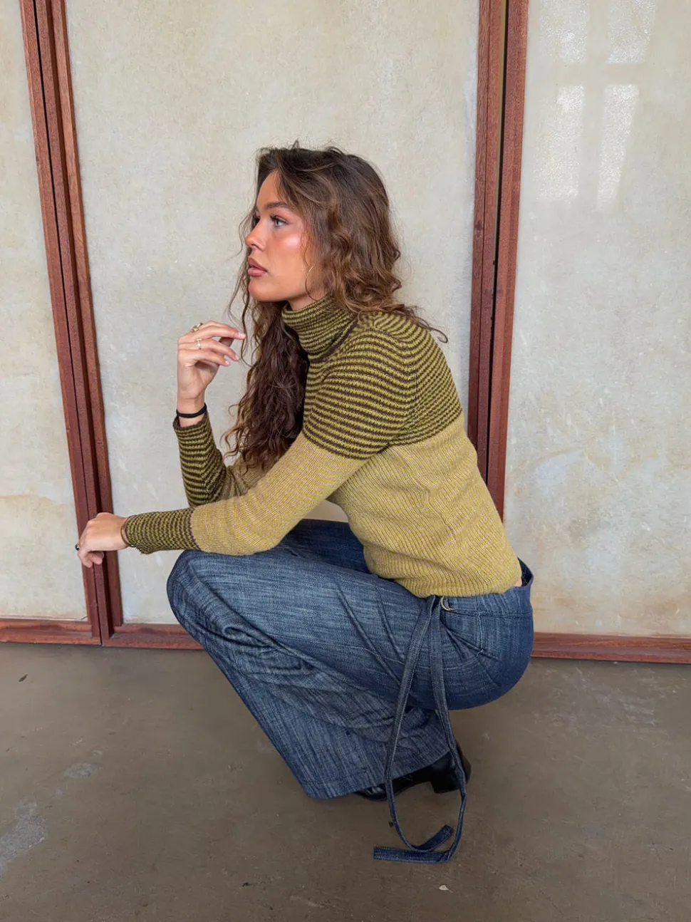 Swela striktrøje med turtleneck - Grøn/brun